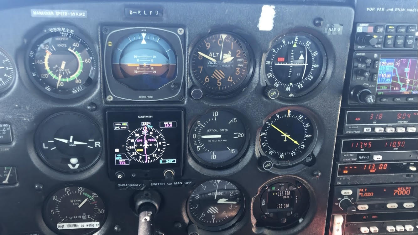 C172 Cockpit